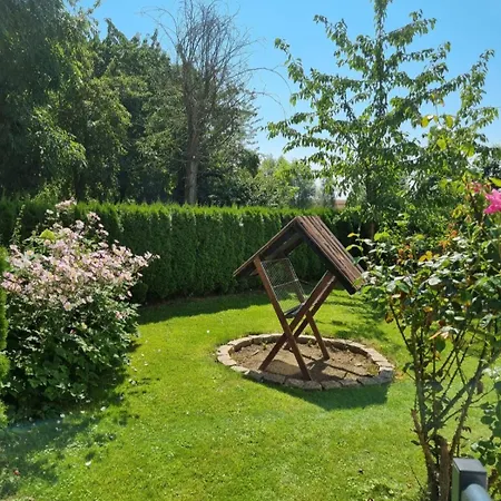 Haus Am Wiesengrund Apartmán *